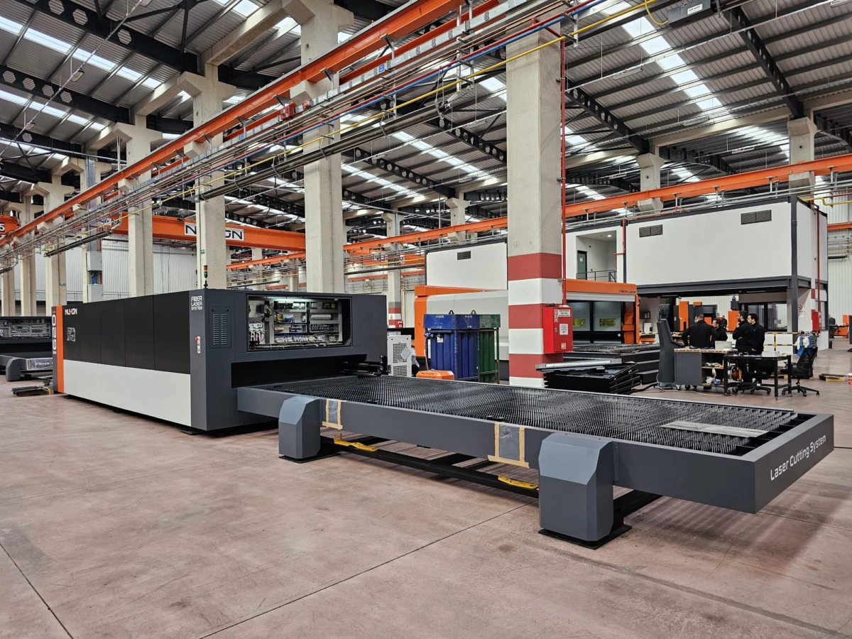 laser CROSS 620 nukon fiber